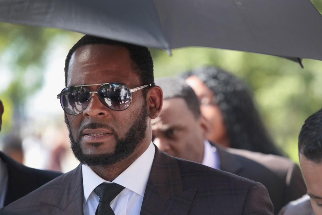 R. Kelly’s Lawyers Claim Evidence Is Being Withheld