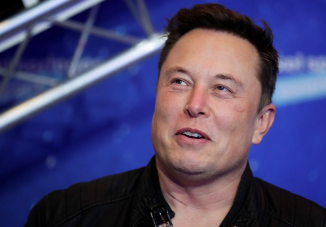 Elon Musk hosts SNL