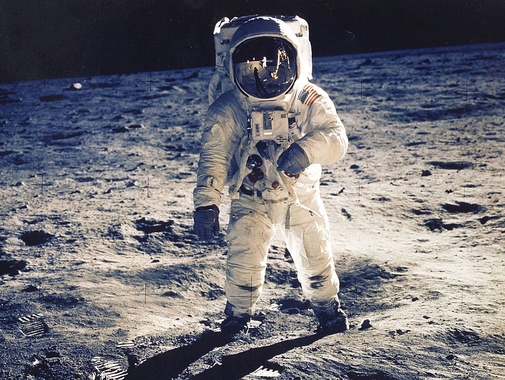Restored Apollo 11 Moonwalk