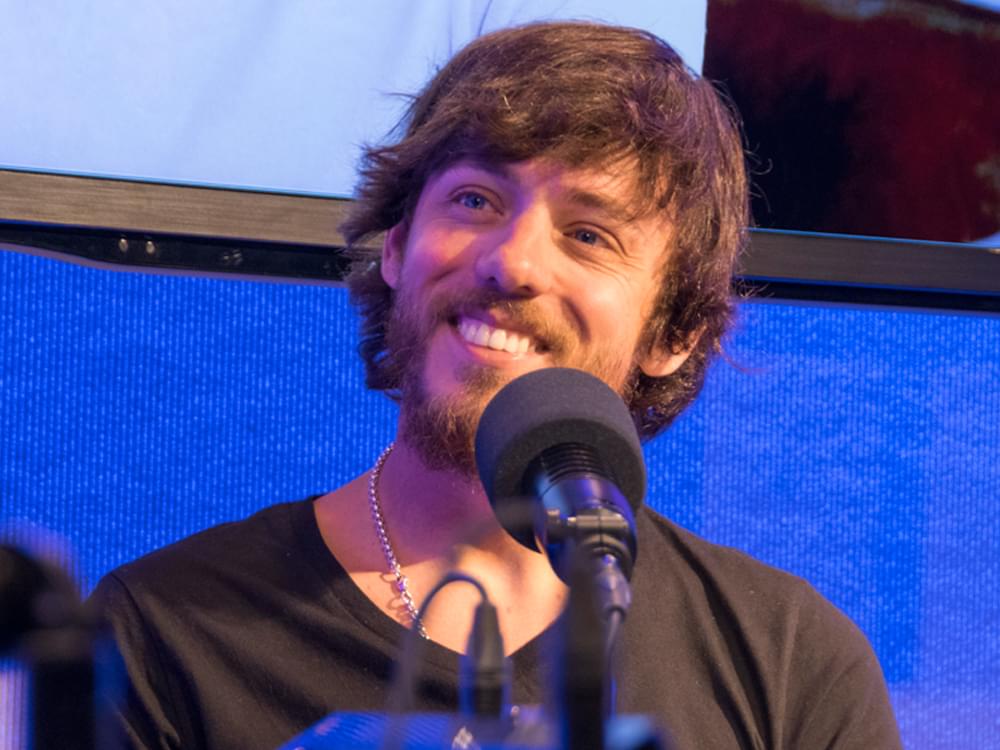Chris Janson to Host Westwood One’s Memorial Day Weekend Special