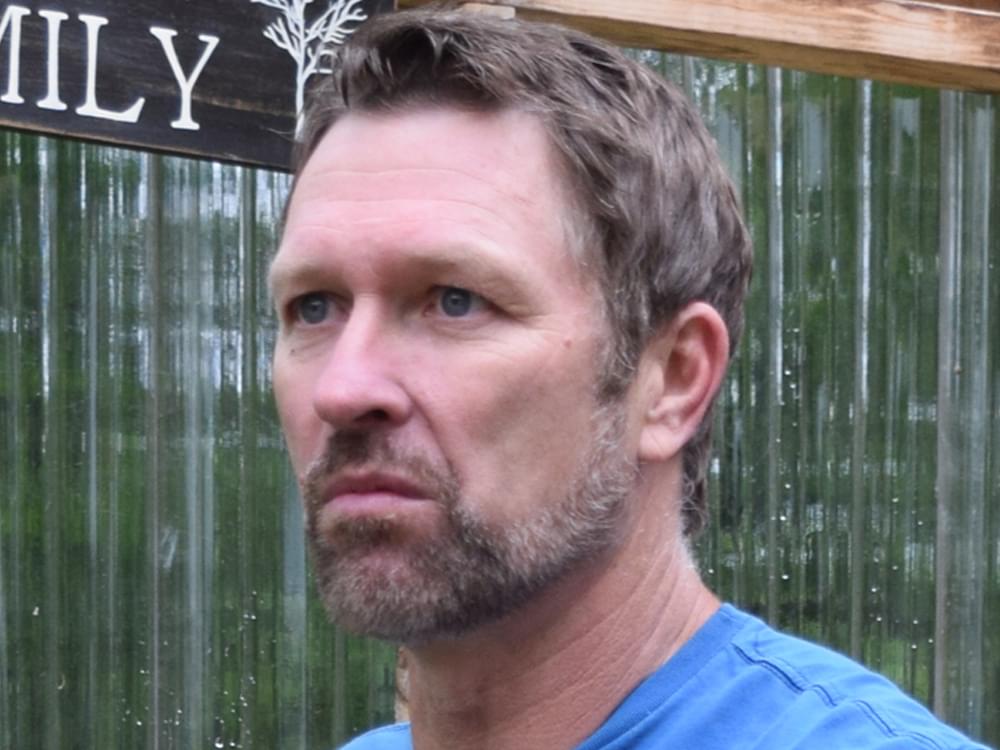 Craig Morgan Delivers Impassioned Performance of “The Father, My Son & the Holy Ghost” in New Video [Watch]