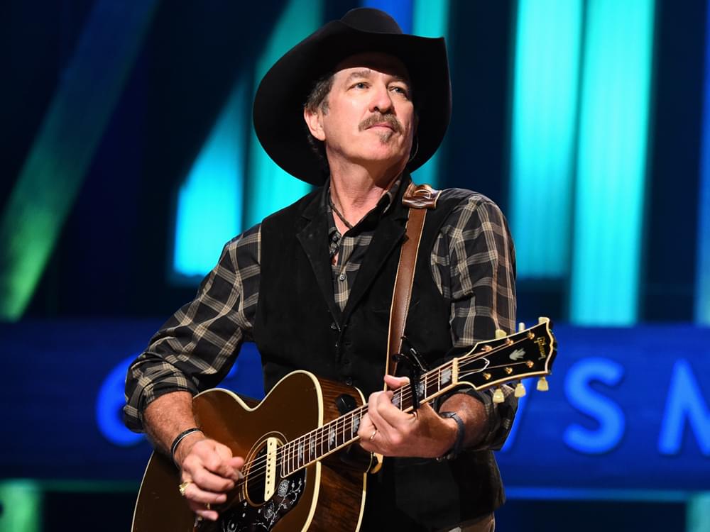 Kix Brooks to Host Westwood One’s 13th Annual “An American Country Christmas” Holiday Special