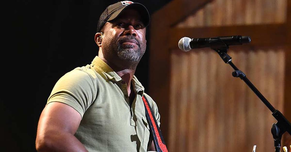 Watch Darius Rucker Cover Randy Travis’ “Forever and Ever, Amen” on “CMT Celebrates Our Heroes”