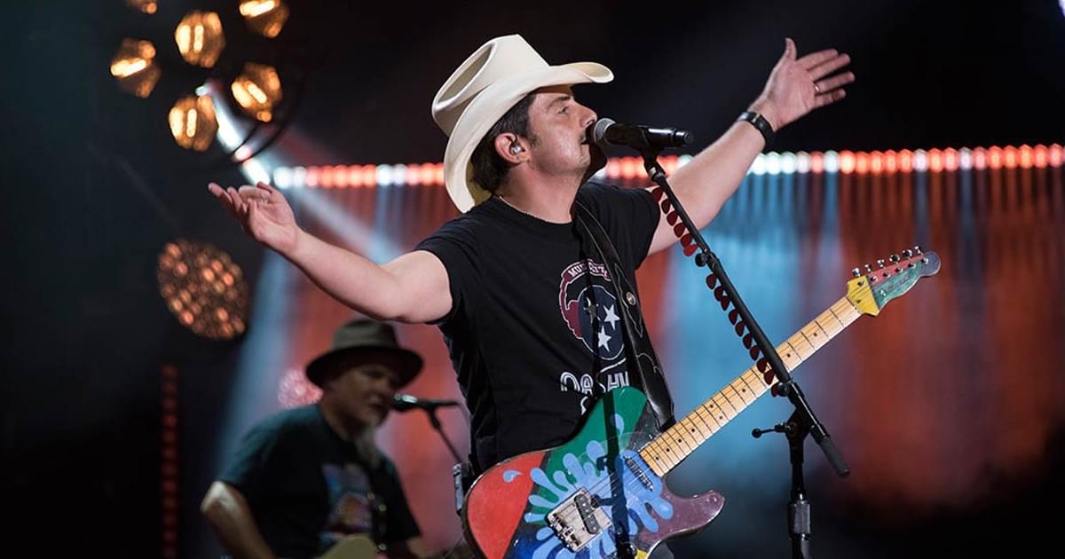 Brad Paisley to Headline 3-Day Concert Event in Nashville, Indianapolis & St. Louis in July