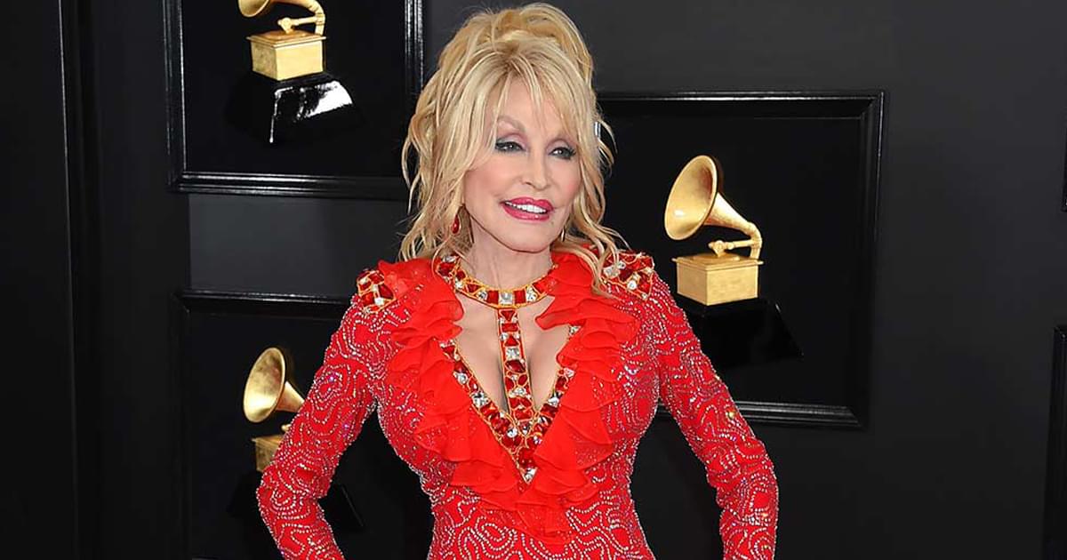 Dolly Parton to Deliver Audiobook to Accompany Release of “Dolly Parton, Songteller: My Life in Lyrics”