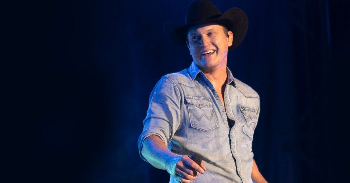 Jon Pardi Tries To Fill Up His Fans with New Music with “Fill ‘Er Up”