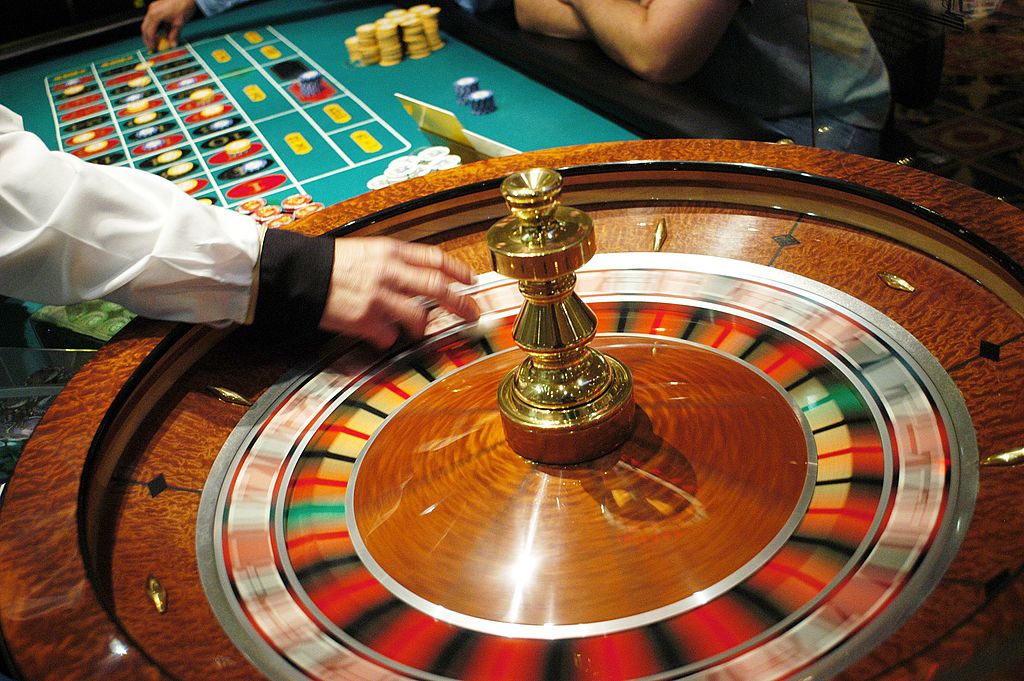 What are the worst casino games in term of casino odds?