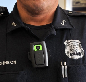 Body-worn-camera-for-police