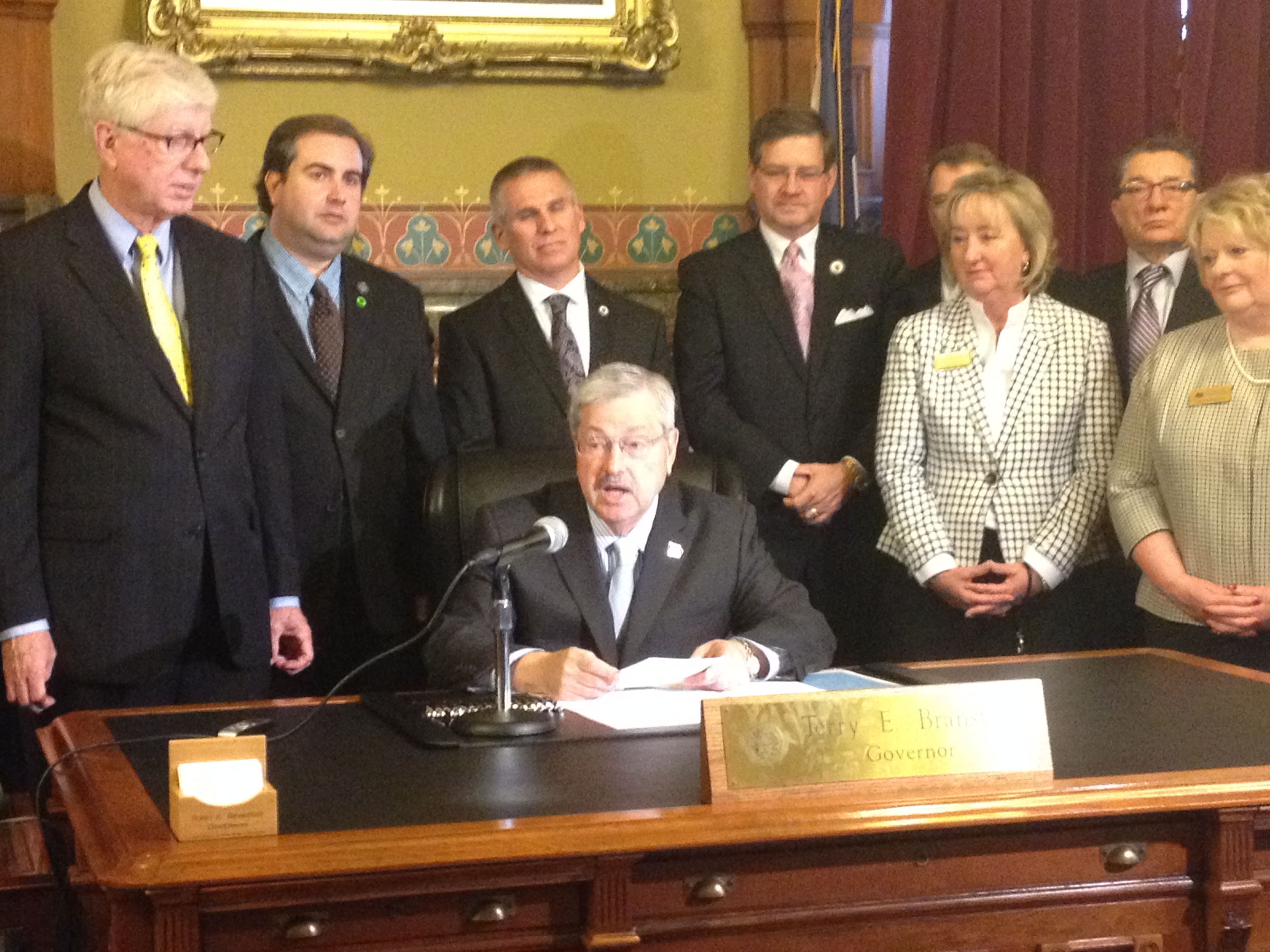 Governor Branstad encouraged by recent activity in legislature