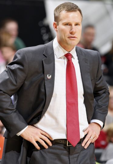 Torch Afternoon News 6-2: Fred Hoiberg moves to Chicago Bulls, Facebook location in Altoona adds building, GOP presidential candidates make last-minute plans for Iowa