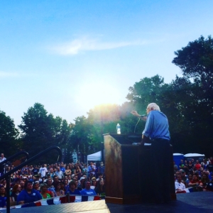 Democratic presidential candidate Bernie Sanders speaks to more than 2,000 people in Cedar Rapids earlier this month. (photo by Sarah Beckman) 