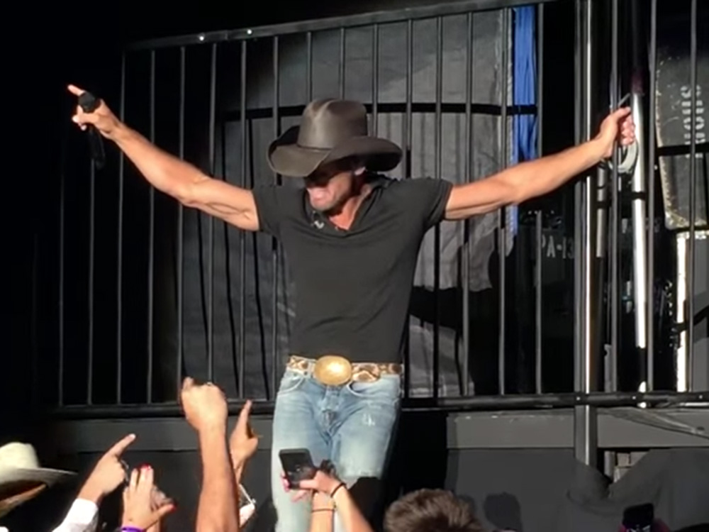 Tim McGraw Takes a Tumble Off Stage