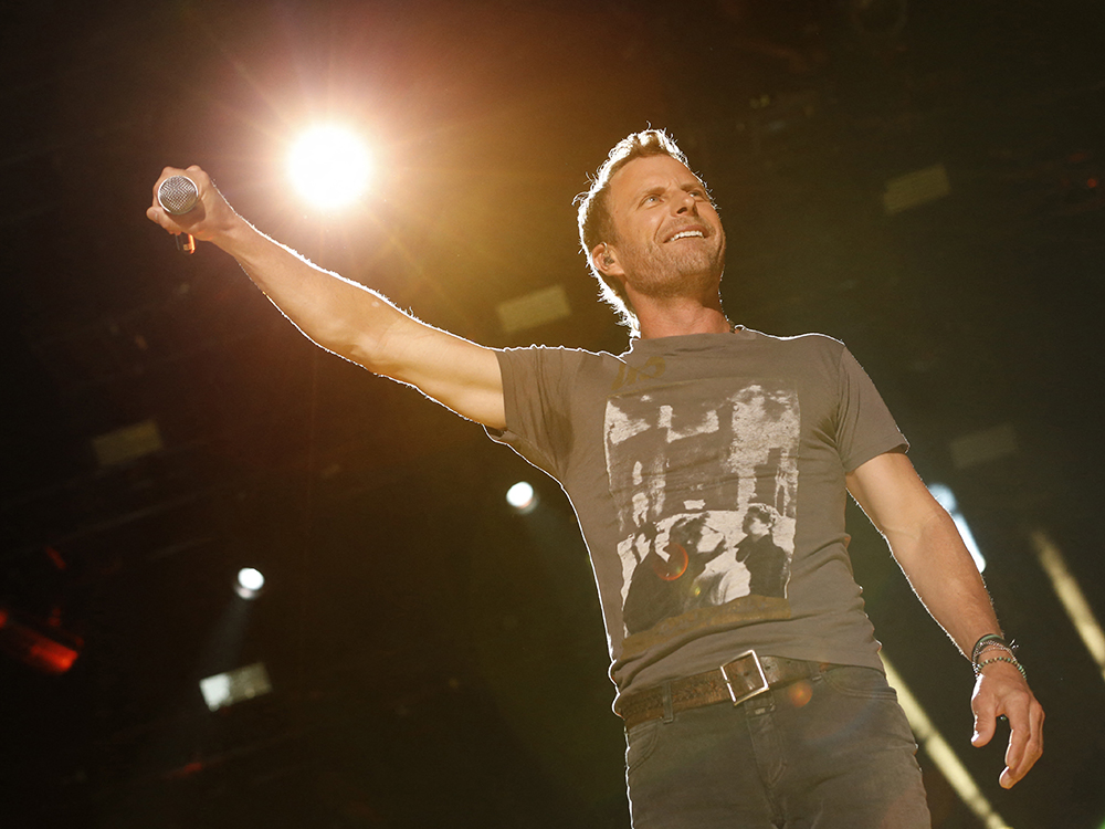 Dierks Bentley Reveals Surprise Show In Downtown Nashville Tonight (Nov. 14)