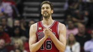 Warriors targeting four different big men [report]