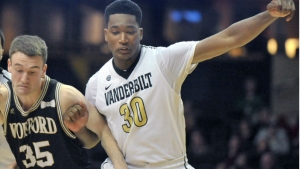 Damian Jones has two monster blocks, Warriors immediately promote him from D-League