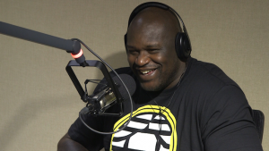 ▶︎ Shaquille O’Neal hangs out in KNBR studios
