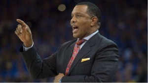 Alvin Gentry sticks up for Warriors super team