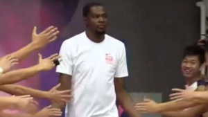 ▶︎ Kevin Durant rocks the crowd in China