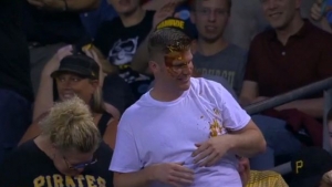 ▶︎ Pirates fan goes after foul ball, takes plate of nachos to the face