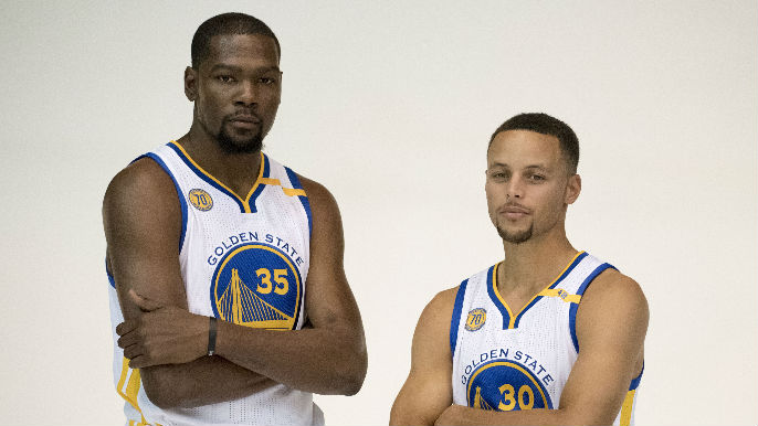 Steph Curry looks refreshed, other things to know from Warriors media day