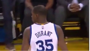 Kevin Durant’s first bucket at Oracle Arena