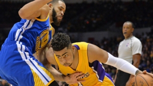 Lakers stun Warriors 117-97, end Steph’s 3-point streak