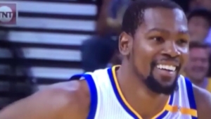 Kevin Durant is putting on a show at Oracle Arena