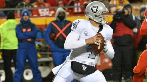 Raiders roll into San Diego with playoff mindset