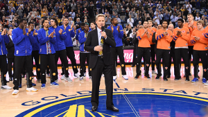 Steve Kerr leads Oracle Arena in a Moment of Joy to honor Craig Sager