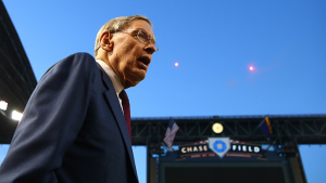 Larry Krueger and Joe Sheehan debate whether or not Bug Selig belongs in Cooperstown