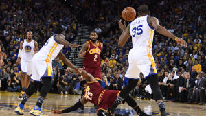 Draymond Green lays LeBron James out at half court