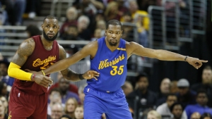 Warriors say they don’t care whether they win or lose to the Cavs on Monday