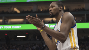 Warriors use big 3rd quarter to come back and top Kings 117-106