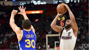 Warriors tripped up in Miami 105-102