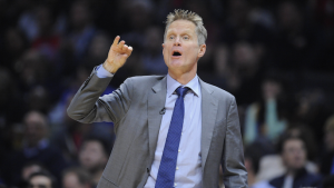 Steve Kerr goes off on ref, gets ejected in Sacramento