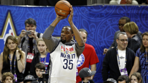 Durant feeds Westbrook on the give-and-go slam in All-Star Game