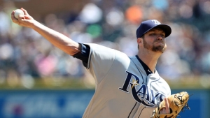 Giants sign former Rays reliever Ryan Webb