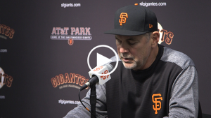 Bochy and Bumgarner have heartfelt words for Brandon Crawford and his family