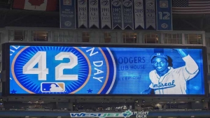 Willie McCovey reflects on Jackie Robinson’s legacy