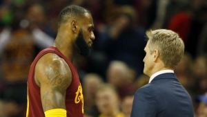 LeBron James sends get-well message to Steve Kerr