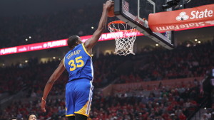 Warriors sweep Trail Blazers in record-setting Game 4