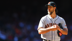 Giants confirm Bumgarner suffered Grade 2 sprain, give timetable for return