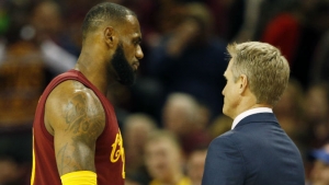 Kerr confused why the Warriors are heavy favorites