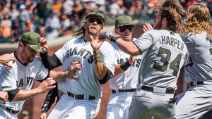 Giants place Morse on 7-Day DL after failing concussion test