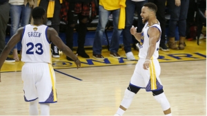 Warriors throttle Cavs 132-113 in Game 2 of NBA Finals