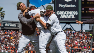 Giants lose roster flexibility waiting for Strickland appeal verdict