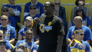 Draymond curses, makes fun of LeBron during parade speech