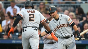 Span, Pence sink Pirates, Giants win streak hits four games