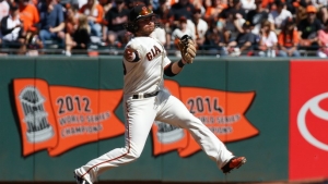 Brandon Crawford wins third straight Gold Glove Award