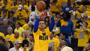 Matt Barnes to receive championship ring from Draymond Green Monday night
